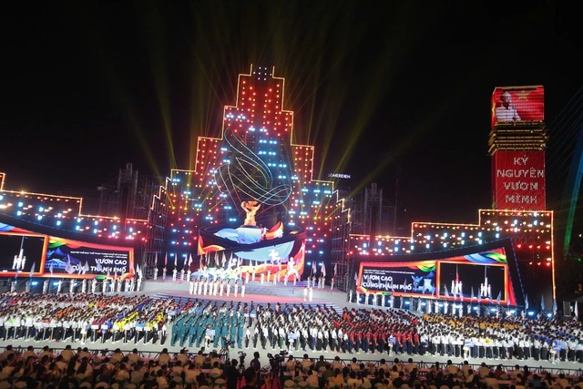 Khai mạc Đại hội TDTT TP. Hồ Chí Minh lần thứ I năm 2026: “Vươn cao cùng thành phố”- Ảnh 1.