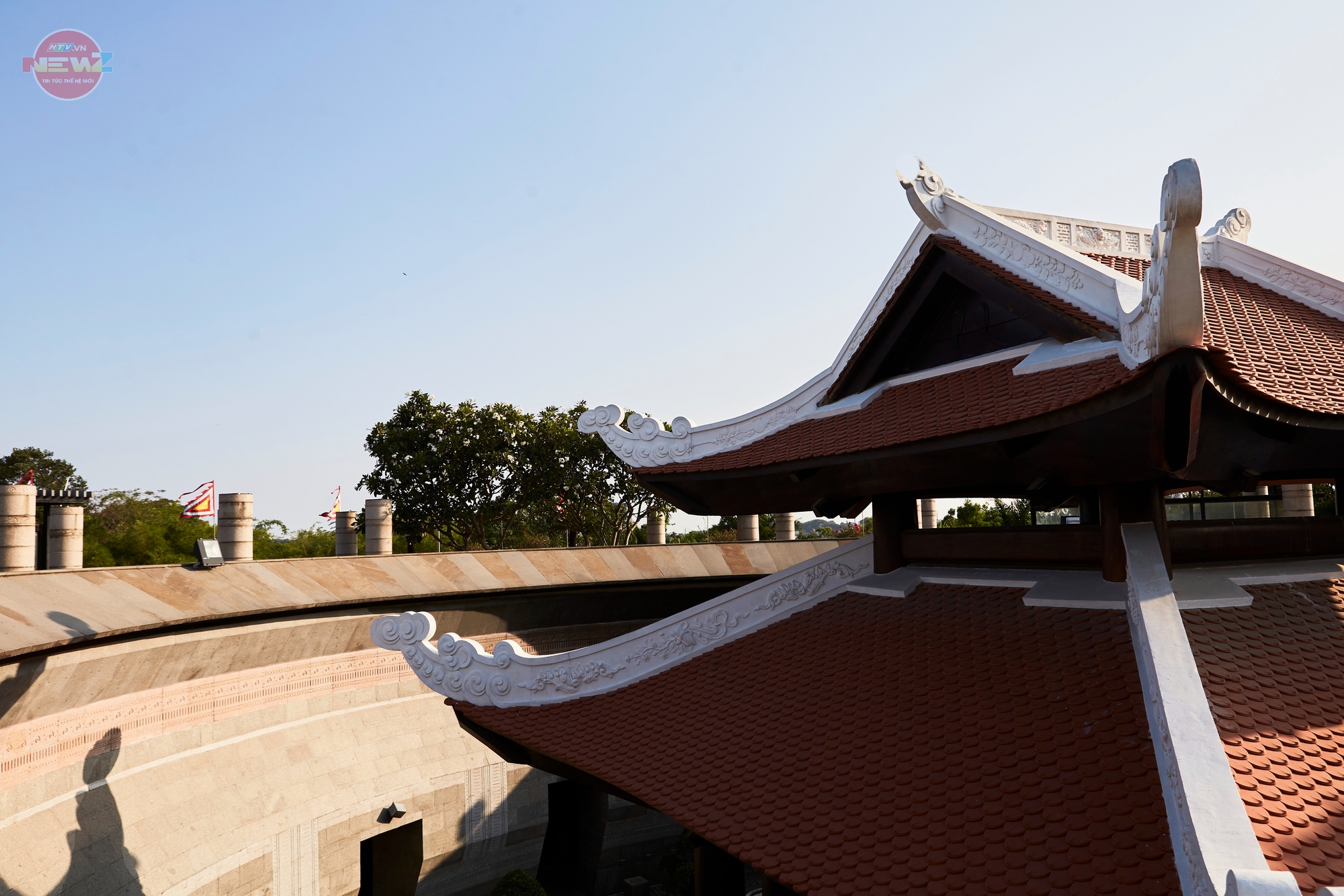 Ghé thăm Đền tưởng niệm các Vua Hùng ở TP.HCM dịp Giỗ Tổ Hùng Vương - Ảnh 23.