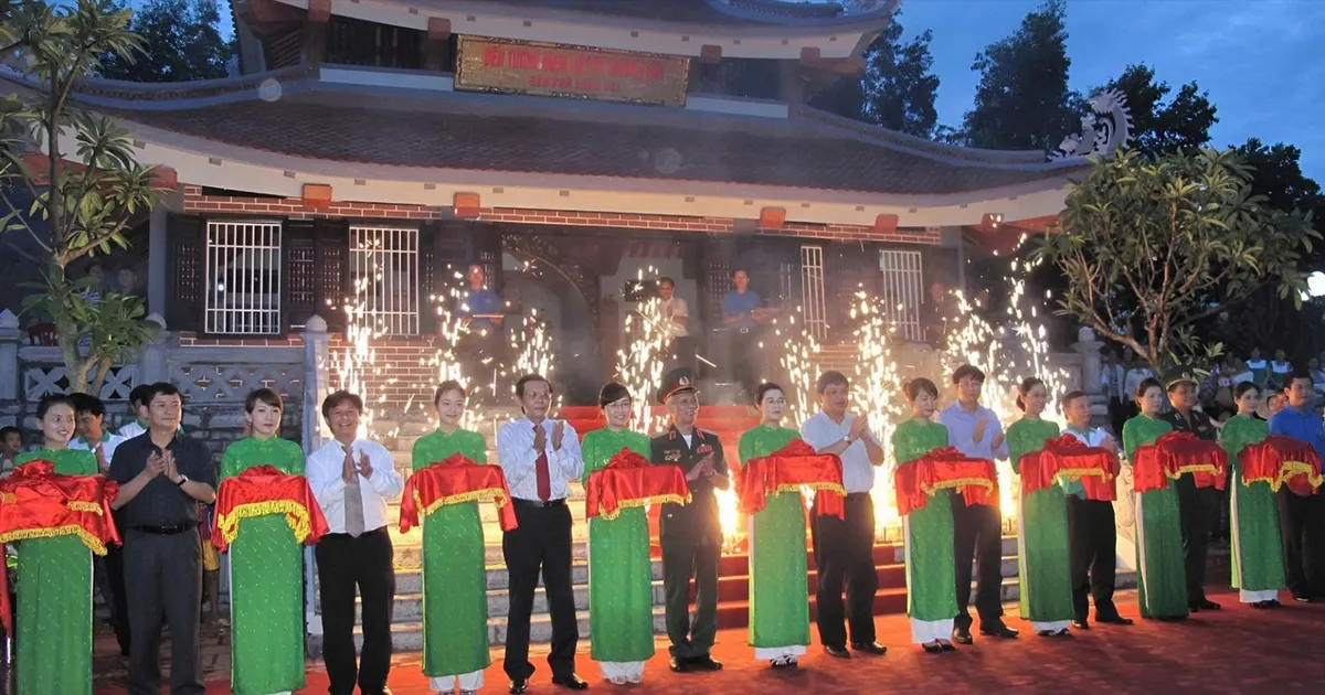 Những ngôi đền thờ liệt sĩ