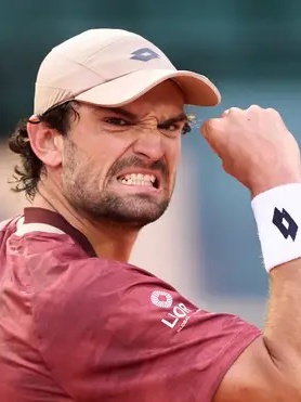 Monte Carlo Master: Valentin Vacherot ngược dòng ấn tượng