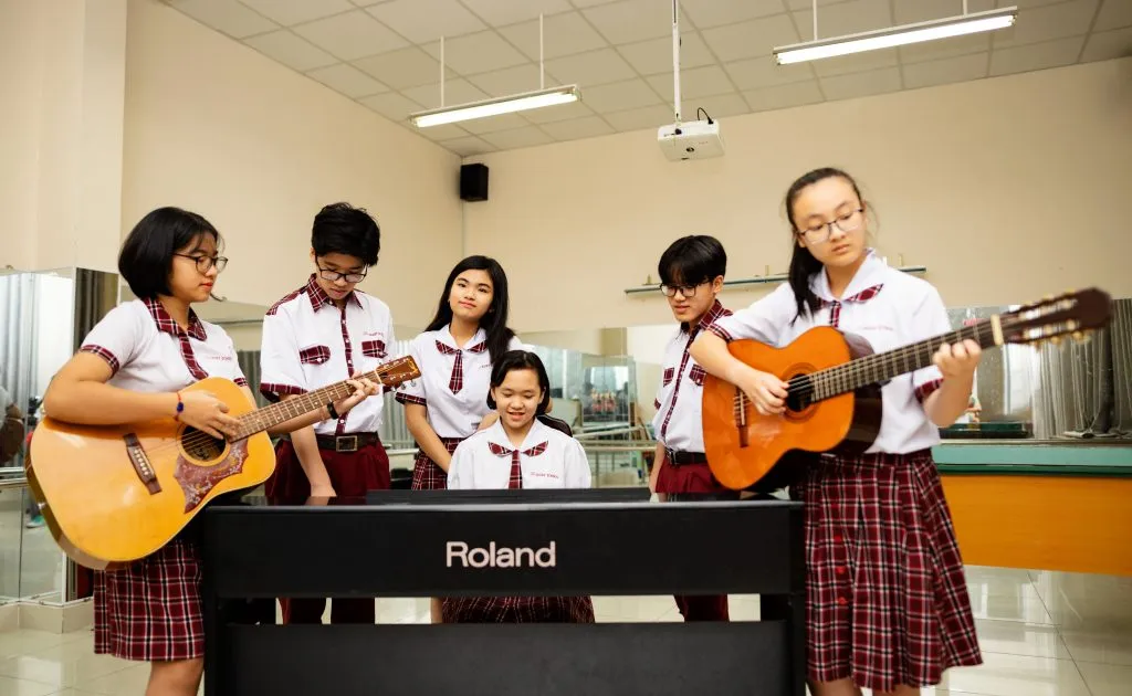 Thông tư mới của Bộ GD-ĐT: Không cấm dạy thêm, học thêm chính đáng