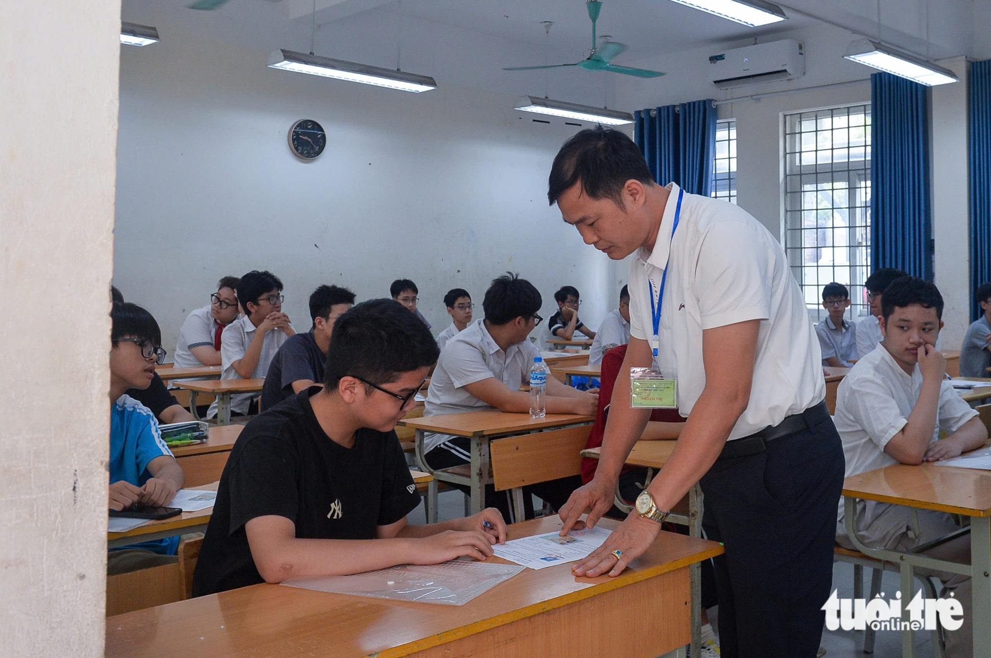 thi lớp 10 - Ảnh 2.