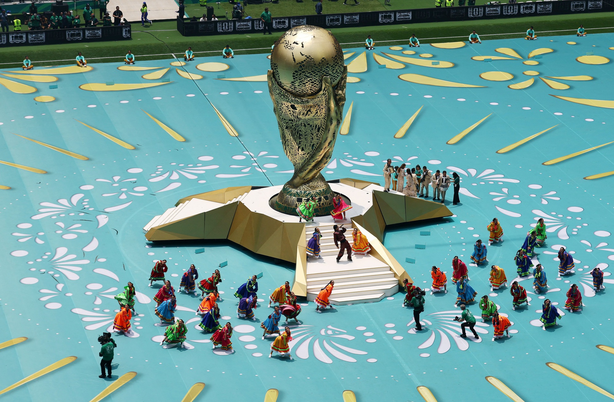 Shakira và dàn sao hùng hậu khuấy động khai mạc World Cup 2026 - Ảnh 6.