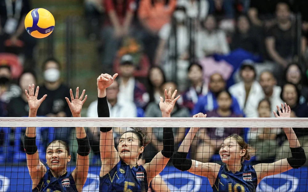Tin nóng thể thao: Đối thủ số 1 của bóng chuyền nữ Việt Nam ở SEA V.Cup 2026 gây bất ngờ lớn