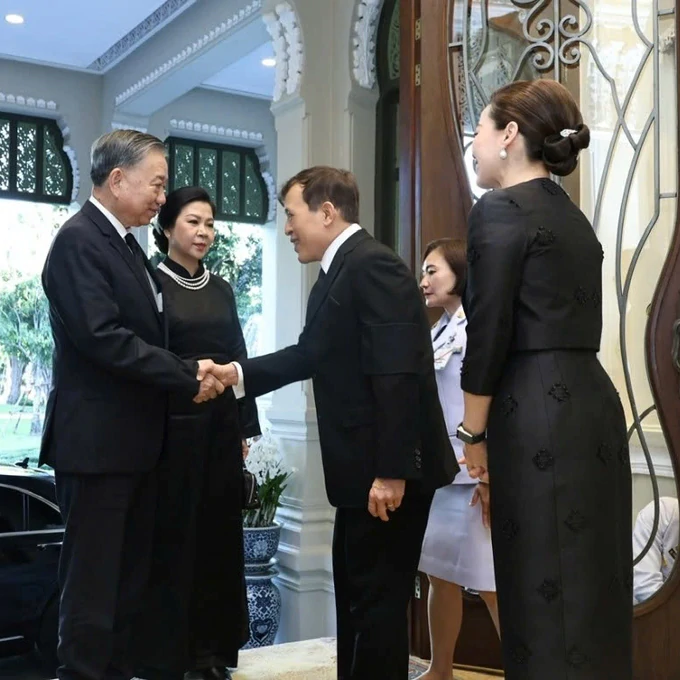 Nhà vua Thái Lan bắt đầu thăm cấp Nhà nước tới Việt Nam