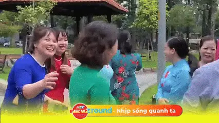 NewZround: Chọn quà 20/10: Đơn giản hay cầu kỳ mới là lựa chọn đúng?