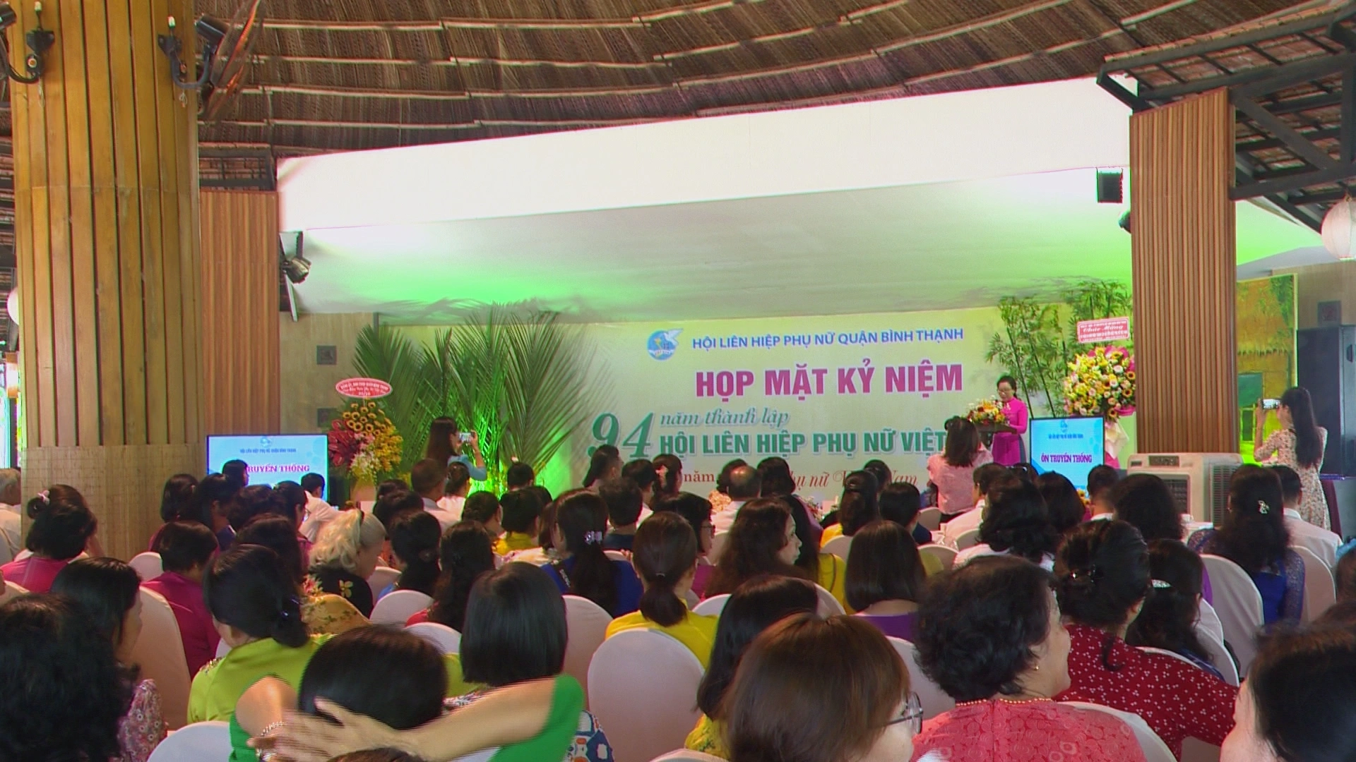 Sôi nổi các hoạt động chào mừng Ngày Phụ nữ Việt Nam