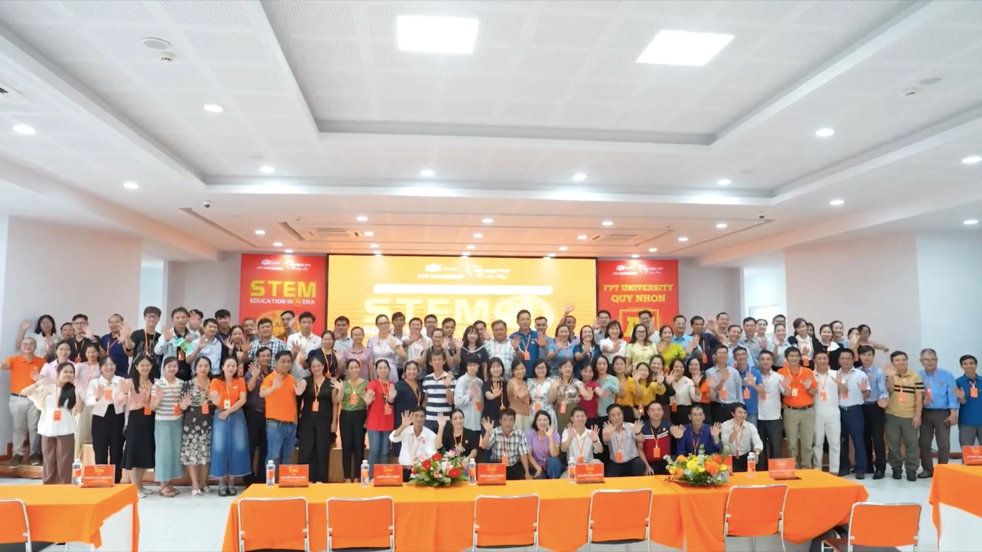 Trường Đại học FPT tập huấn Giáo dục STEM cho hơn 3.000 giáo viên THPT