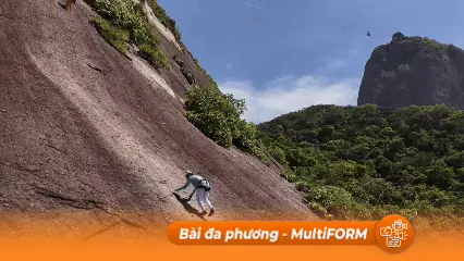 Ở tuổi 82, cụ bà Brazil vẫn leo núi!