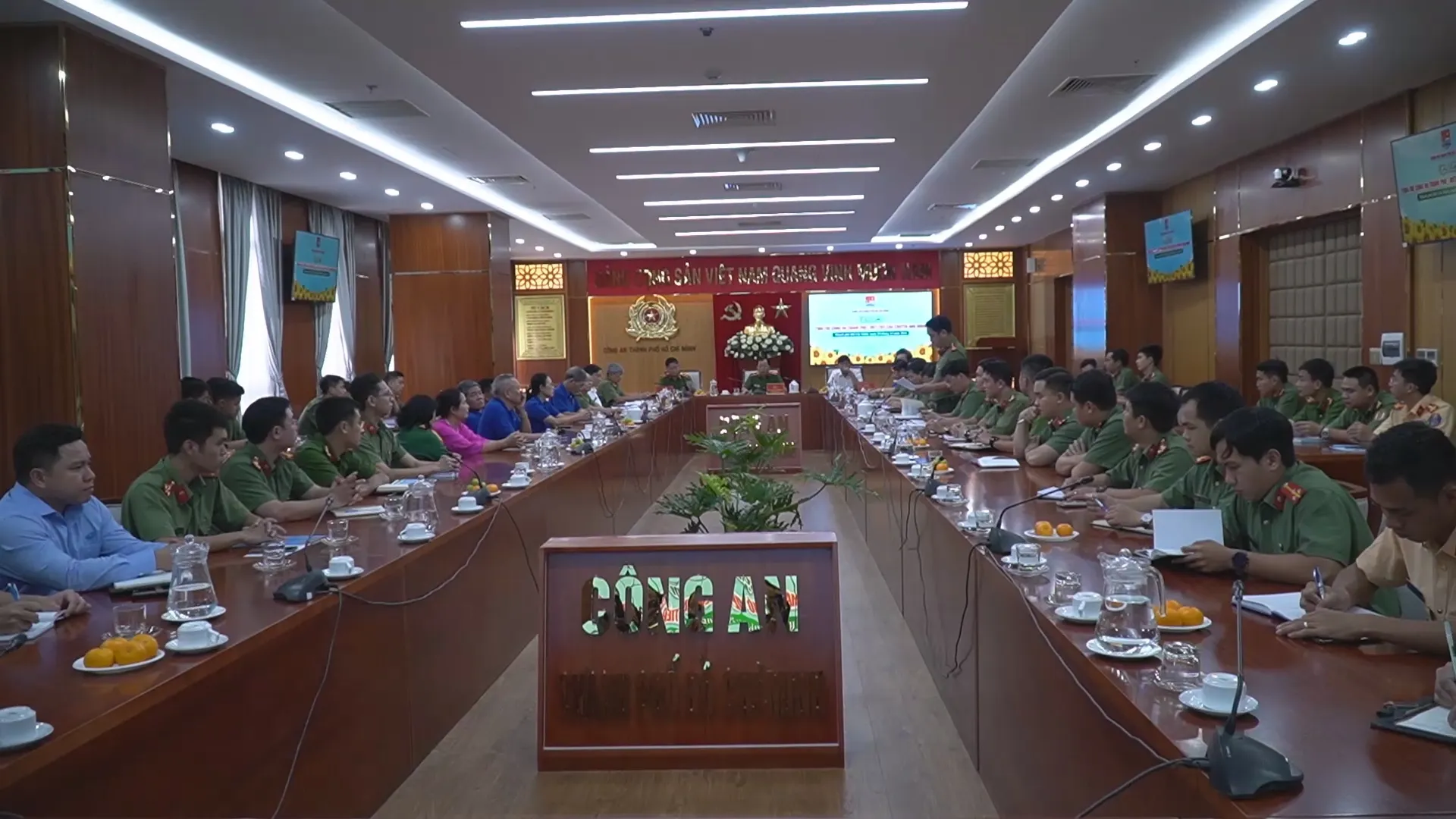 Tuổi trẻ công an TP.HCM: Nối tiếp truyền thống anh hùng, xây dựng Thành phố bình yên