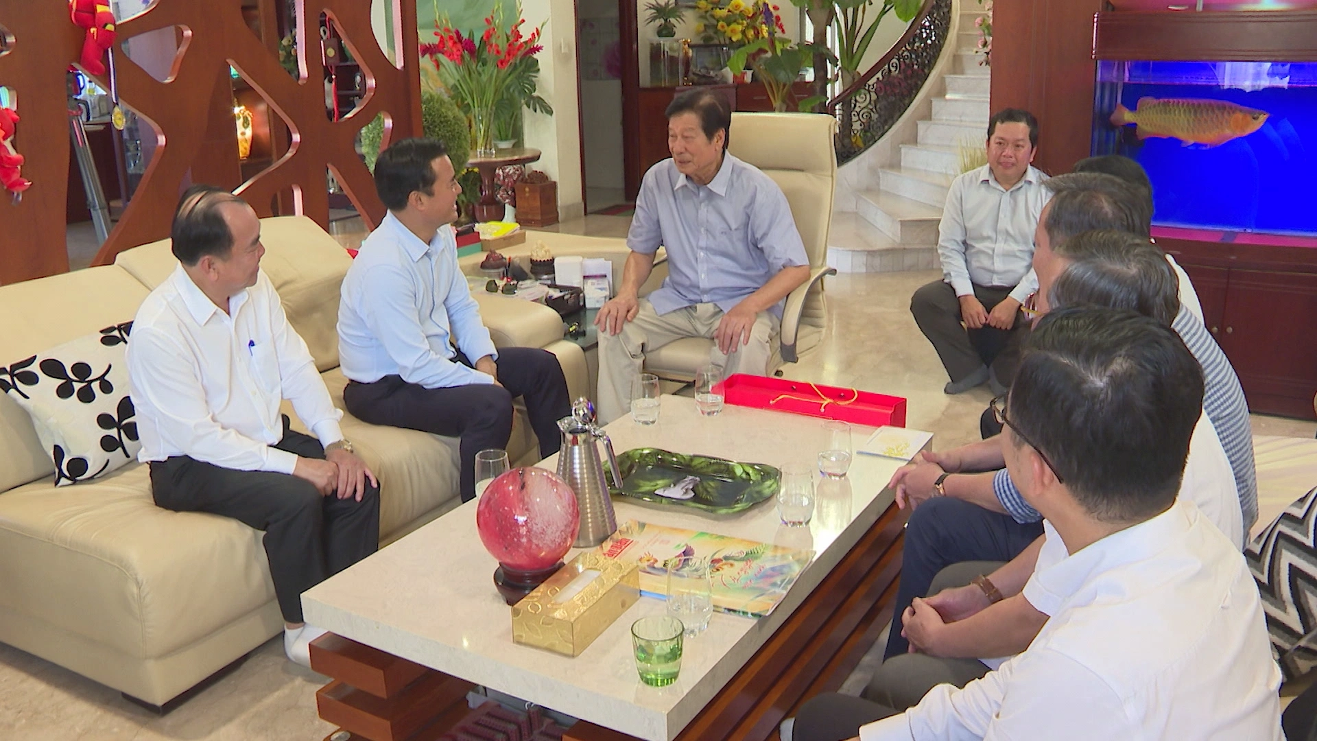 Phó Chủ tịch UBND TP.HCM Bùi Xuân Cường thăm, chúc Tết nguyên lãnh đạo Thành phố