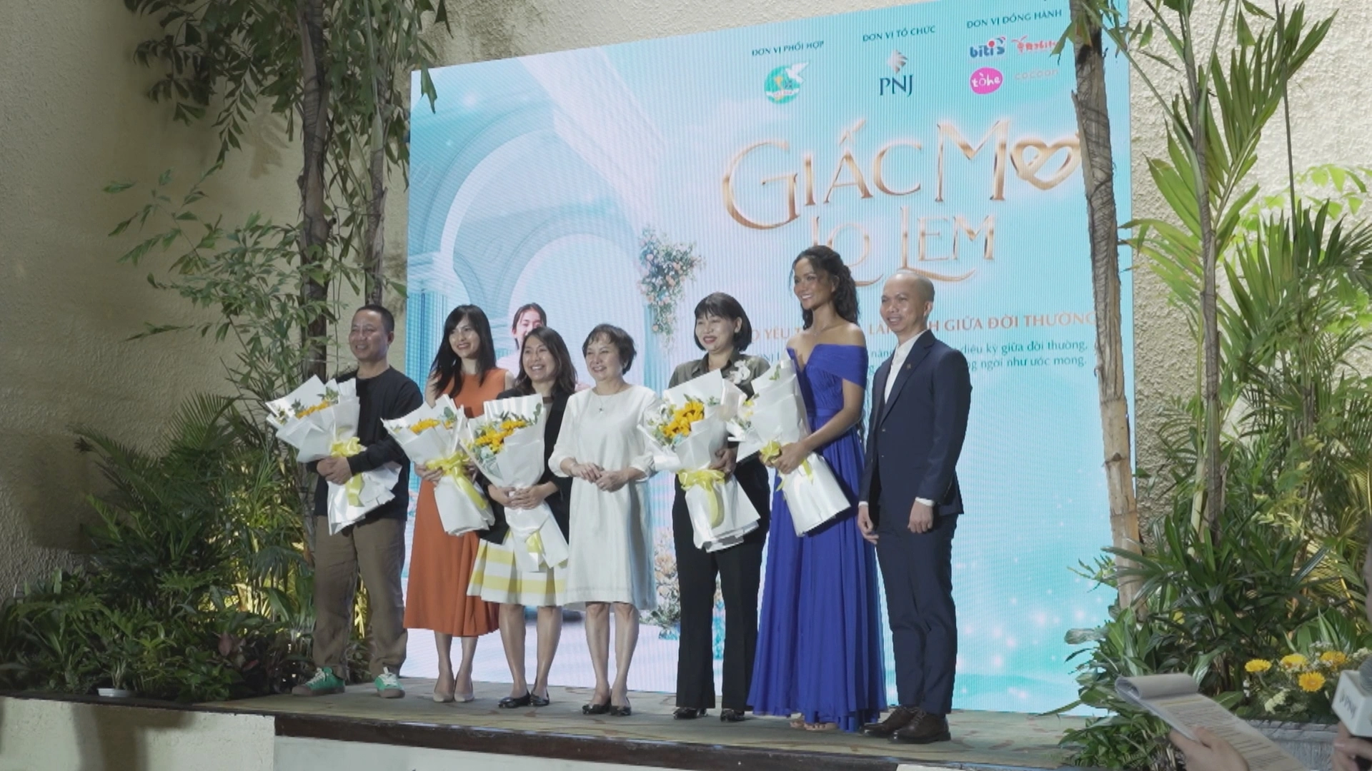 “Giấc mơ Lọ Lem” - Khơi dậy sự tự tin cho trẻ em yếu thế