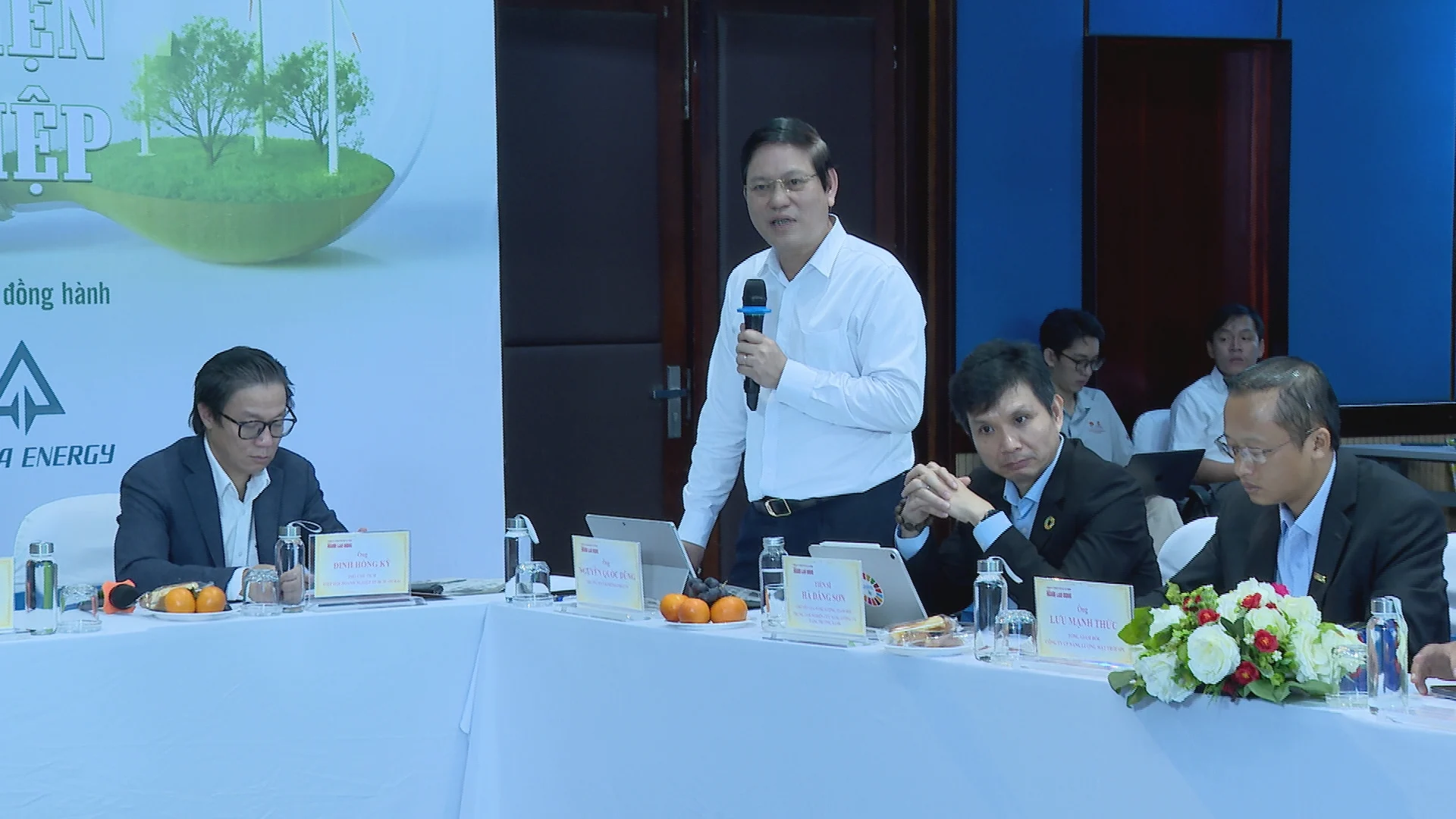 Năng lượng sạch và giải pháp giảm chi phí điện cho người dân, doanh nghiệp