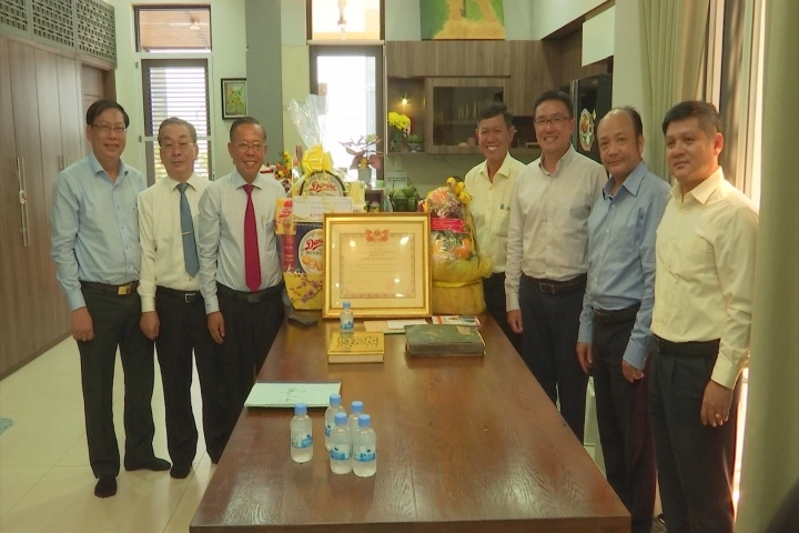Tri ân cố GS. Trần Văn Khê: Người tiên phong quảng bá âm nhạc Việt ra thế giới