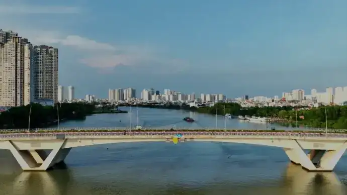 Dự báo thời tiết ngày 27/4/2025: TP.HCM Có mây, chiều tối và đêm có mưa rào và dông vài nơi, ngày nắng nóng