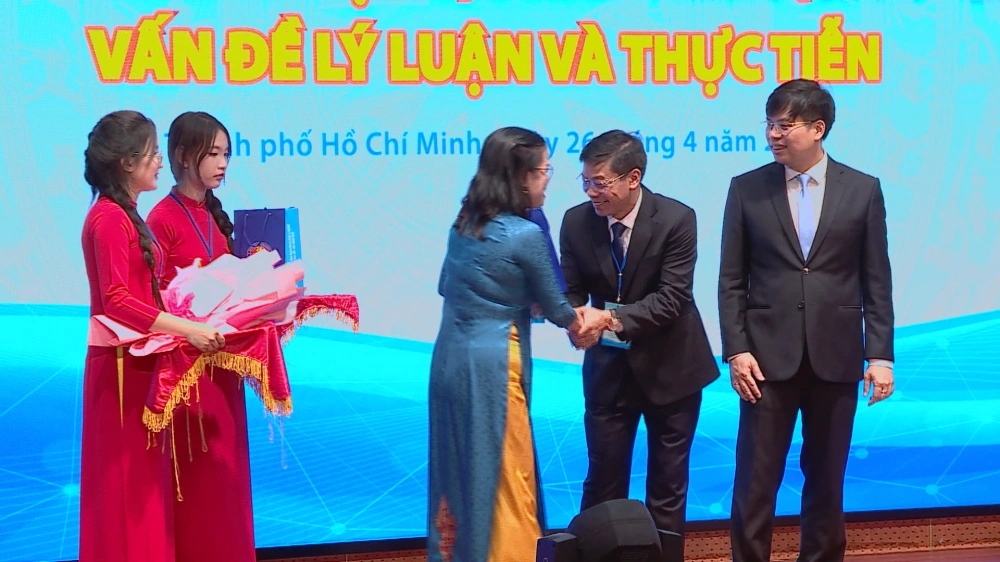 Hội thảo khoa học quốc gia về kinh tế - xã hội Việt Nam sau 50 năm xây dựng và phát triển