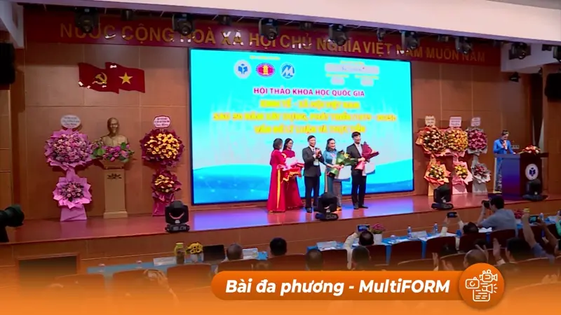 Hội thảo khoa học Quốc gia: Nhìn lại 50 năm phát triển kinh tế - xã hội Việt Nam