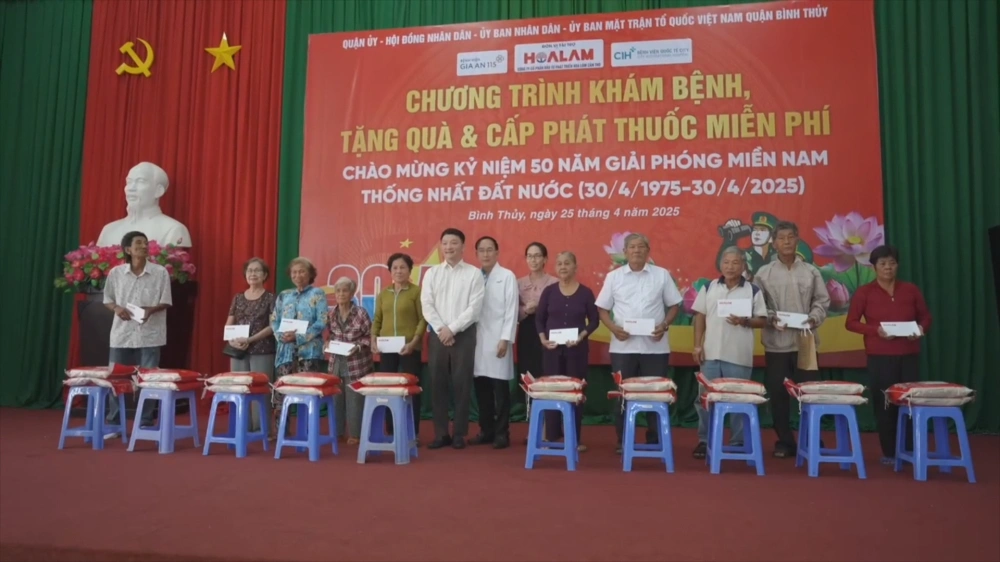 Khám bệnh, tầm soát ung thư miễn phí cho hàng trăm người dân TP. Cần Thơ