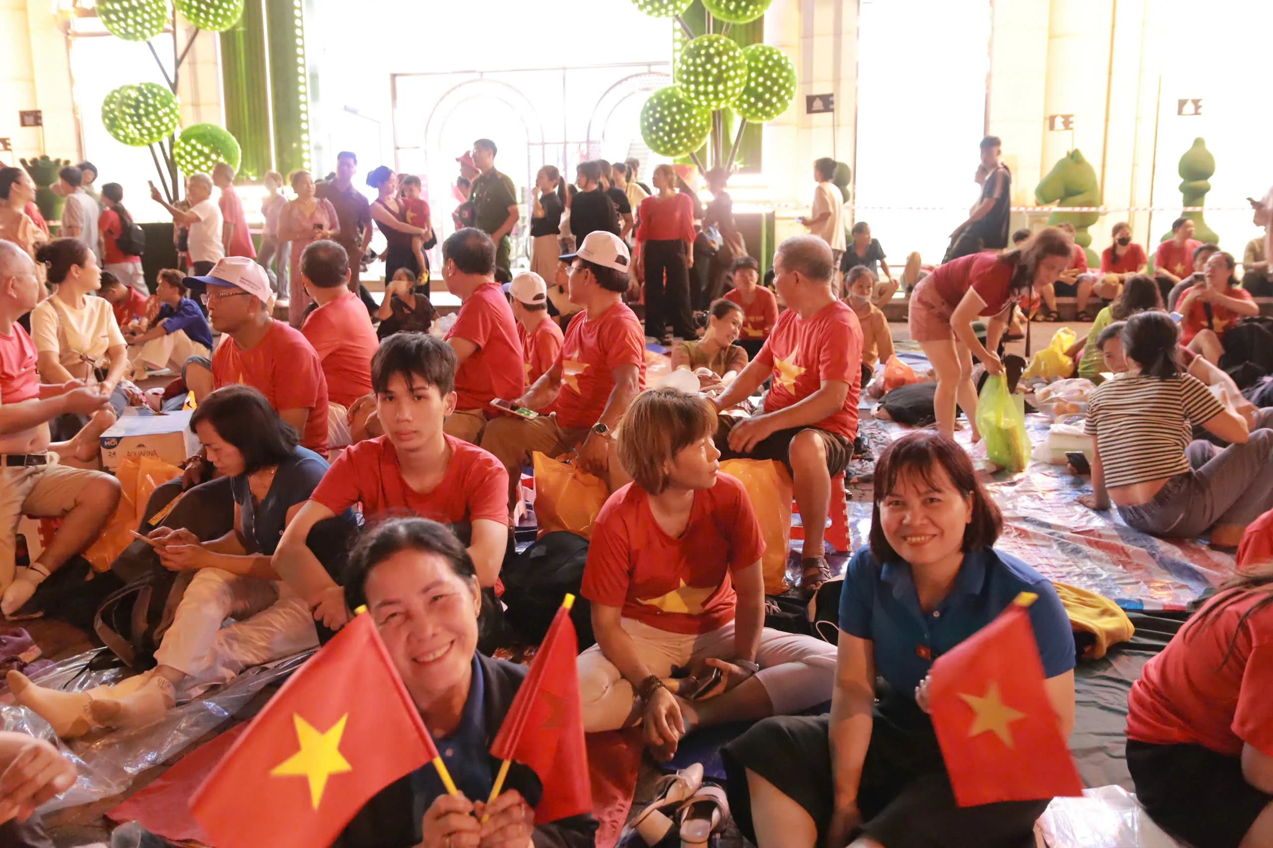 Một đêm "rực cháy lòng yêu nước" tại TP.HCM