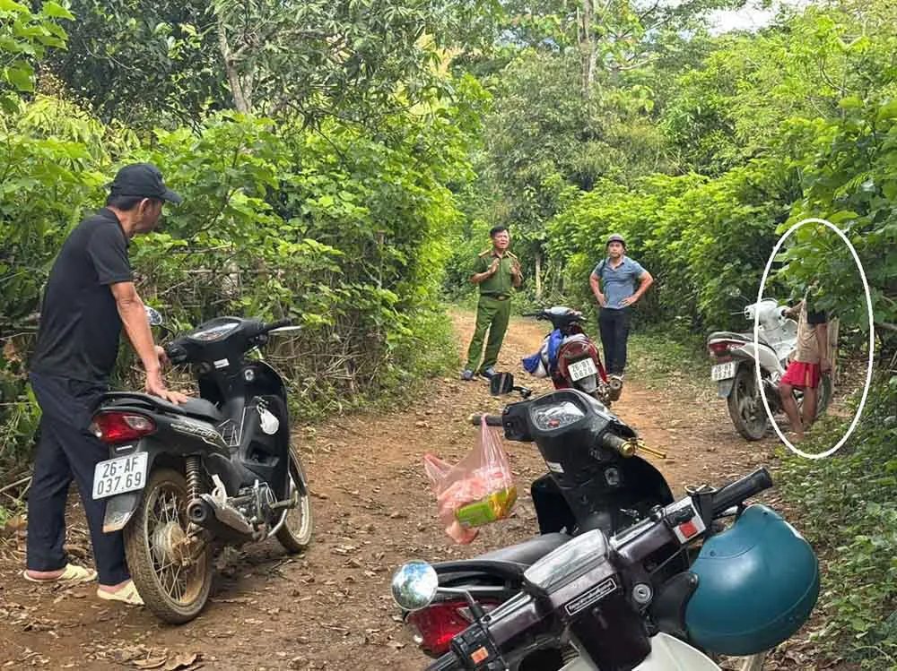 250 cảnh sát vây chặt kẻ giết người và hành động kịp thời của Đại tá Công an