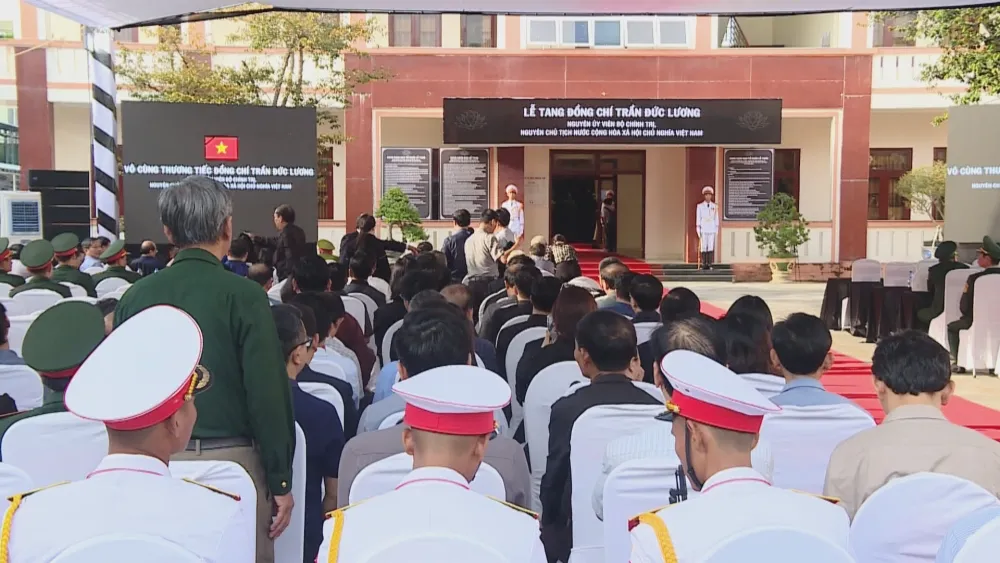 Lễ viếng nguyên Chủ tịch nước Trần Đức Lương tại Quảng Ngãi