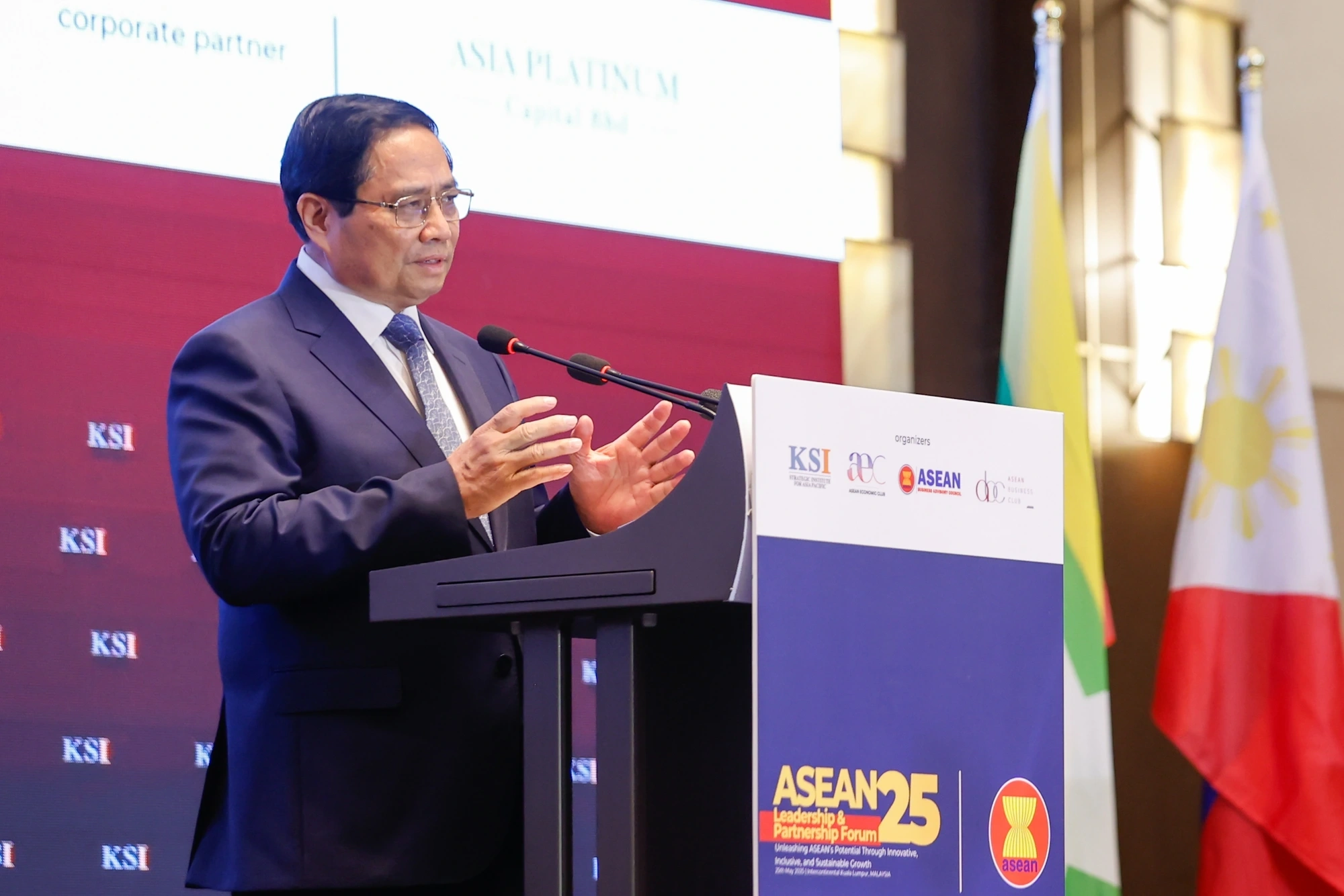 Thủ tướng Phạm Minh Chính là Nhà lãnh đạo ASEAN tiêu biểu năm 2025