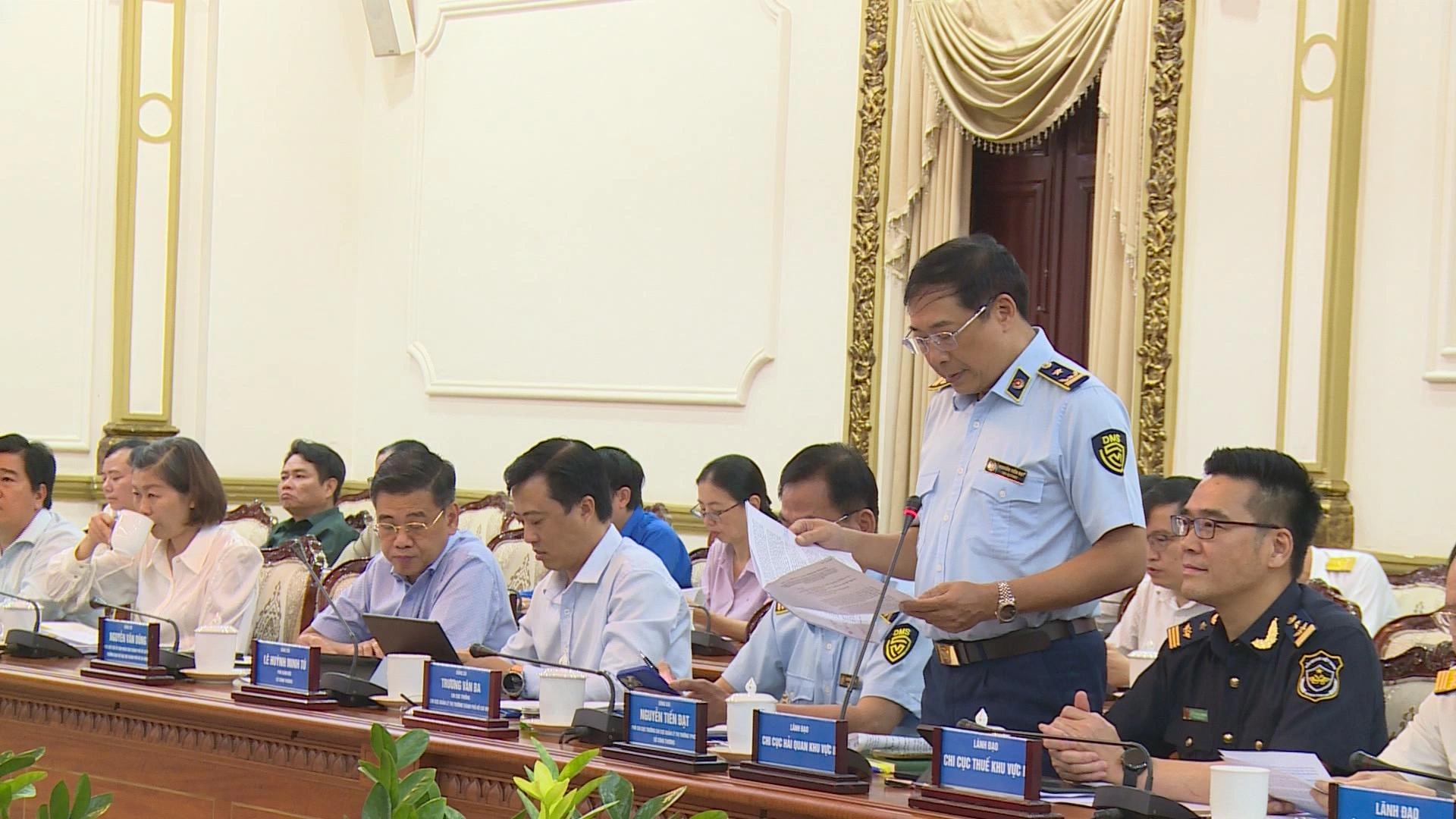 Tổ Thanh tra Chính phủ làm việc với UBND TP.HCM về thực hiện đợt cao điểm chống buôn lậu, gian lận thương mại và hàng giả trong tình hình mới