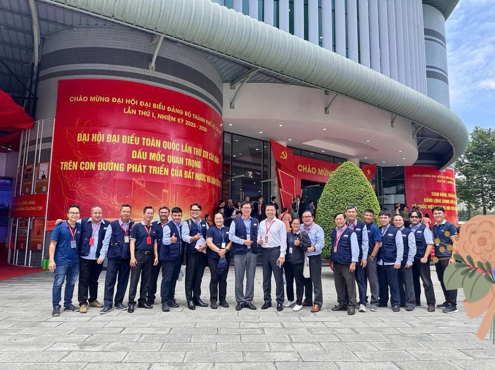 Vinh dự và tự hào với cầu truyền hình tại Đại hội đại biểu Đảng bộ TP. Hồ Chí Minh - Ảnh 10.