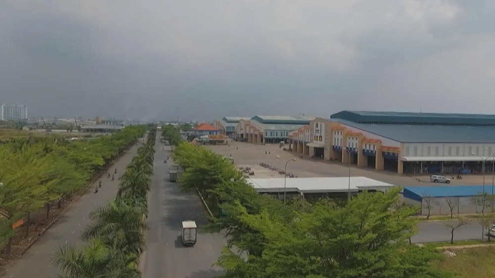 Chợ Bình Điền tăng cường điều tiết nguồn hàng phục vụ Tết Bính Ngọ 2026 - Ảnh 2.