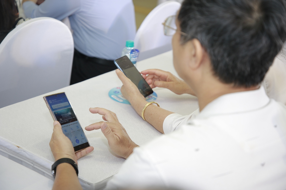 Zalo Mini App: Phường – xã “online hóa” phục vụ người dân tốt hơn- Ảnh 6. Zalo Mini App: Phường – xã “online hóa” phục vụ người dân tốt hơn- Ảnh 6.