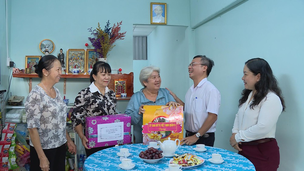 TP.HCM nỗ lực về đích xoá nhà tạm, nhà dột nát - Ảnh 5.