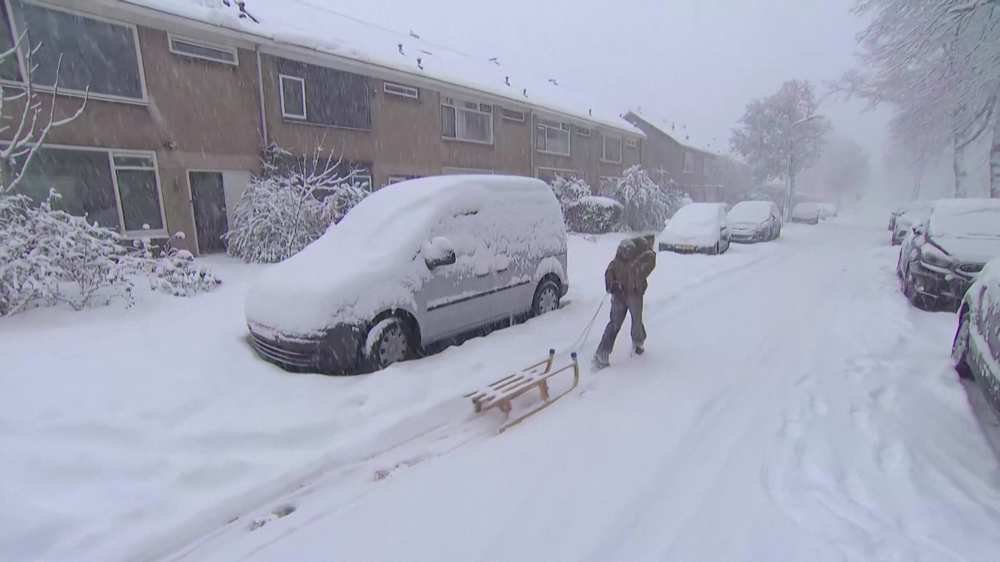 NRTG: Bão tuyết cực đoan tại châu Âu - Ảnh 10.