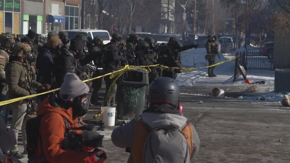 VỤ NỔ SÚNG Ở MINNEAPOLIS VÀ DƯ CHẤN CHÍNH TRỊ MỸ TRƯỚC BẦU CỬ GIỮA NHIỆM KỲ 2026 - Ảnh 9.