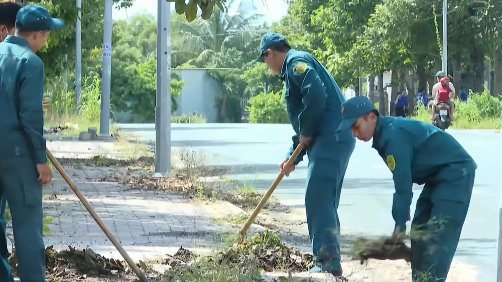 TP. Hồ Chí Minh căng mình ứng phó triều cường và mưa dông - Ảnh 18.