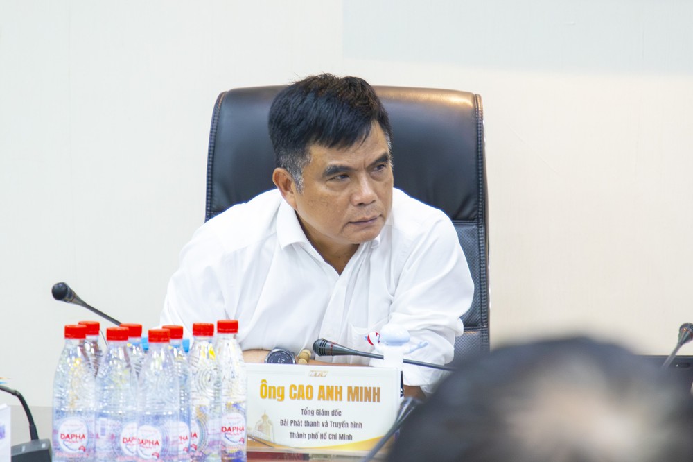 Ekip HTV hoàn thành chương trình truyền hình trực tiếp lễ truy điệu 731 hài cốt liệt sĩ - Ảnh 3.