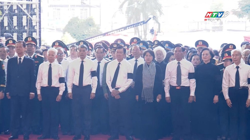 Lễ viếng, lễ truy điệu hài cốt liệt sĩ đã anh dũng hy sinh vì độc lập, tự do của Tổ quốc Việt Nam xã hội chủ nghĩa: Ngày hôm nay các Anh đã trở về - Ảnh 11.