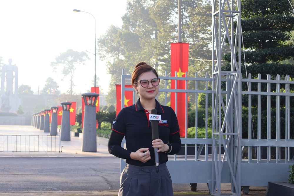 Ekip HTV hoàn thành chương trình truyền hình trực tiếp lễ truy điệu 731 hài cốt liệt sĩ - Ảnh 13.
