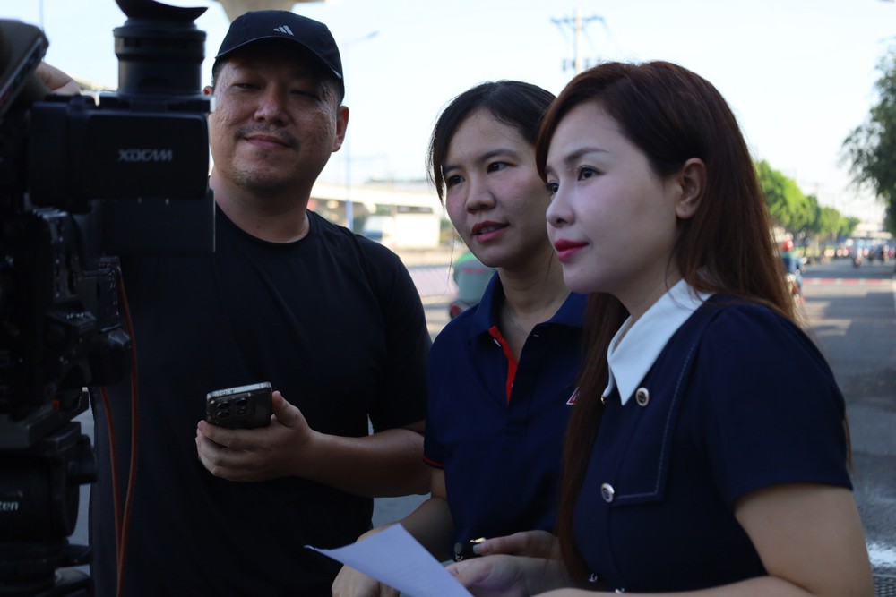 Ekip HTV hoàn thành chương trình truyền hình trực tiếp lễ truy điệu 731 hài cốt liệt sĩ - Ảnh 47.