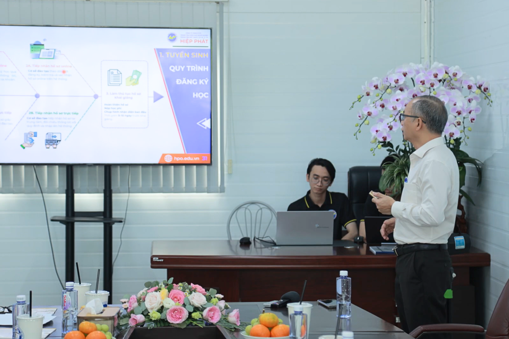 Mô hình học lái xe mới: Học lái xe ô tô mọi lúc, mọi nơi nhờ nền tảng số tích hợp A.I. - Ảnh 3.