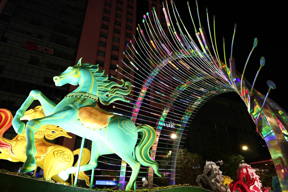 Đường hoa Nguyễn Huệ Tết Bính Ngọ 2026: Đánh dấu chương mới của siêu đô thị quốc tế- Ảnh 25. Đường hoa Nguyễn Huệ Tết Bính Ngọ 2026: Đánh dấu chương mới của siêu đô thị quốc tế - Ảnh 25.