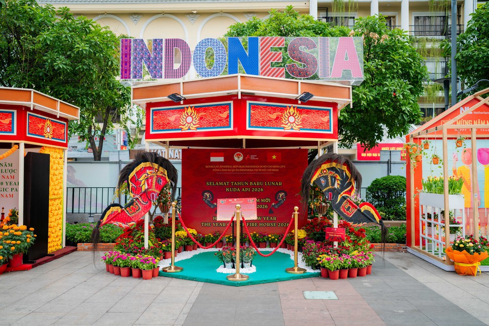 Đường hoa Nguyễn Huệ Tết Bính Ngọ 2026: Đánh dấu chương mới của siêu đô thị quốc tế- Ảnh 40. Đường hoa Nguyễn Huệ Tết Bính Ngọ 2026: Đánh dấu chương mới của siêu đô thị quốc tế - Ảnh 40.