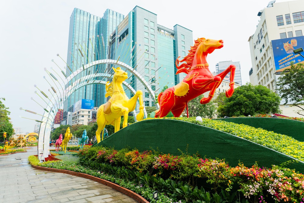 Đường hoa Nguyễn Huệ Tết Bính Ngọ 2026: Đánh dấu chương mới của siêu đô thị quốc tế- Ảnh 29. Đường hoa Nguyễn Huệ Tết Bính Ngọ 2026: Đánh dấu chương mới của siêu đô thị quốc tế - Ảnh 29.