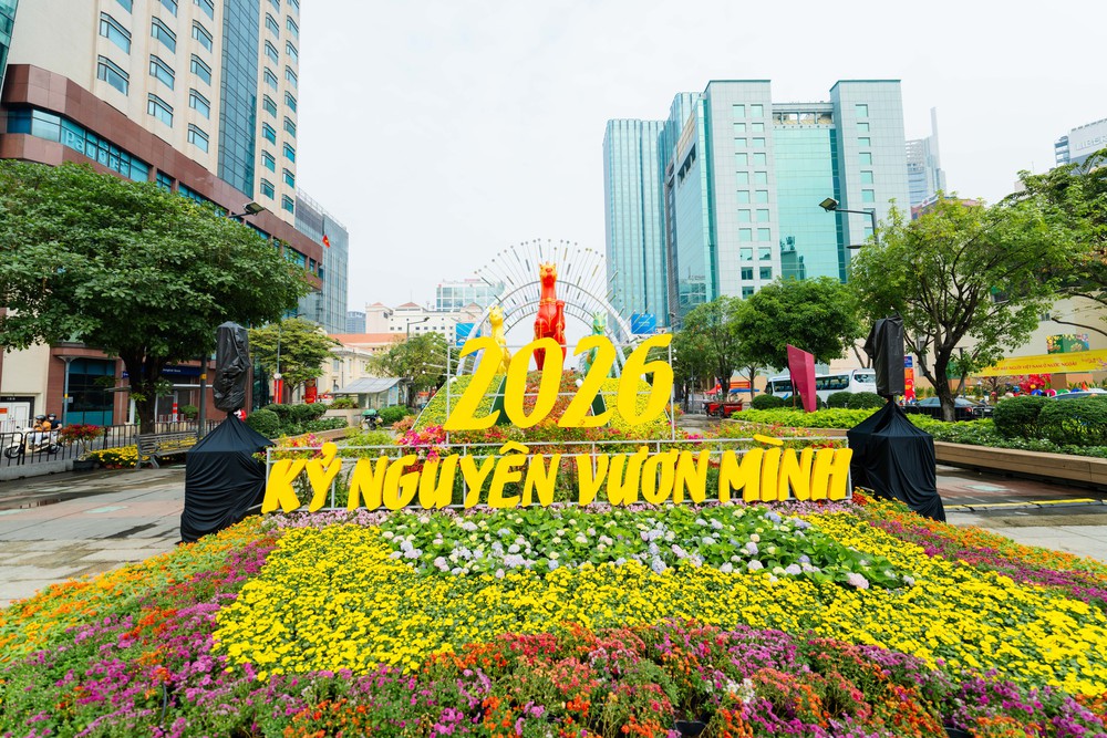 Đường hoa Nguyễn Huệ Tết Bính Ngọ 2026: Đánh dấu chương mới của siêu đô thị quốc tế- Ảnh 27. Đường hoa Nguyễn Huệ Tết Bính Ngọ 2026: Đánh dấu chương mới của siêu đô thị quốc tế - Ảnh 27.