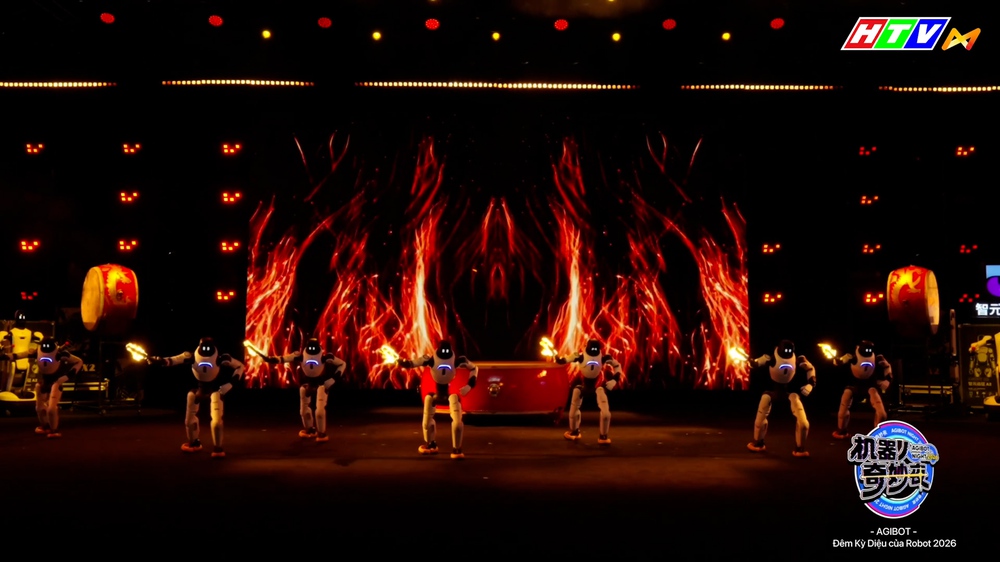 HTV phát sóng độc quyền chương trình nghệ thuật 100% bởi robot đầu tiên trên thế giới trên nền tảng HTVm- Ảnh 15.