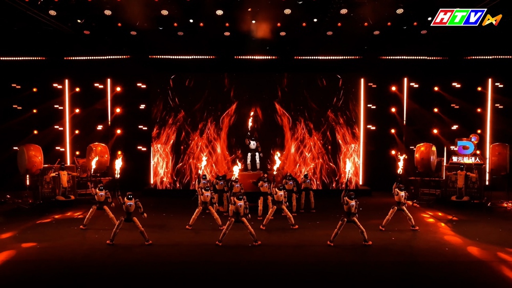 HTV phát sóng độc quyền chương trình nghệ thuật 100% bởi robot đầu tiên trên thế giới trên nền tảng HTVm- Ảnh 16.