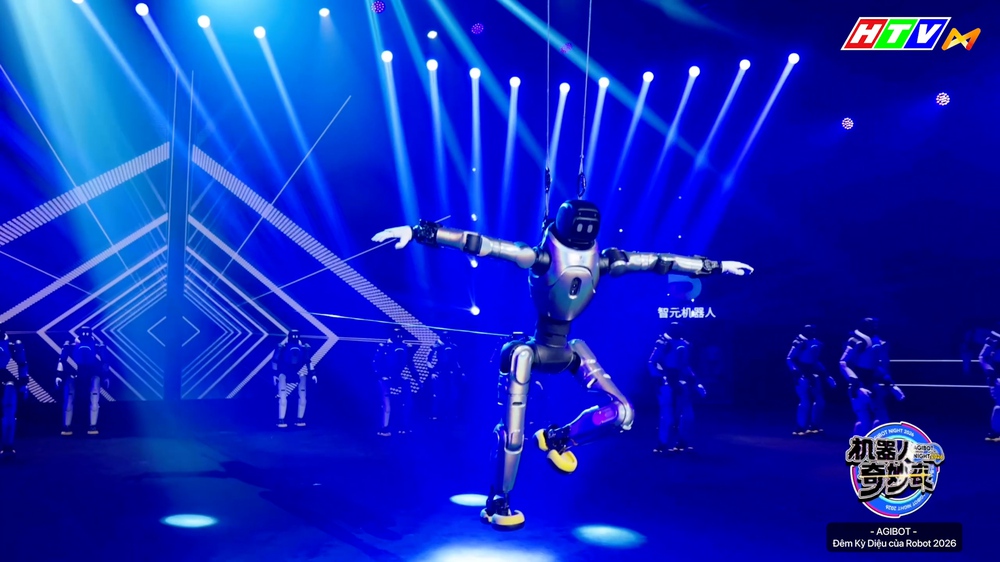 HTV phát sóng độc quyền chương trình nghệ thuật 100% bởi robot đầu tiên trên thế giới trên nền tảng HTVm- Ảnh 10.