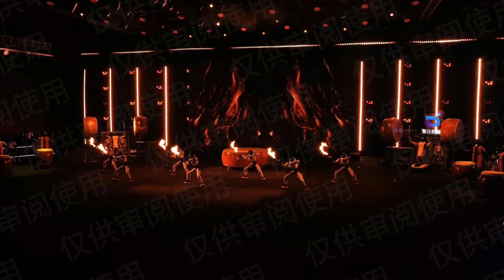 HTV phát sóng độc quyền chương trình nghệ thuật 100% bởi robot đầu tiên trên thế giới trên nền tảng HTVm- Ảnh 14.