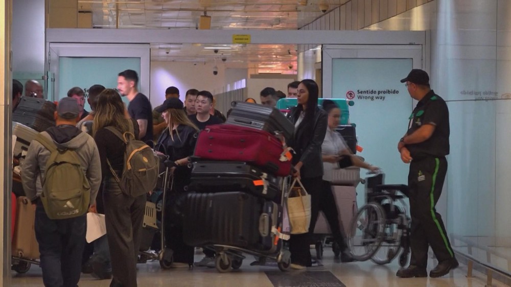 Biến động Trung Đông: Giá vé máy bay tăng, bản đồ hàng không toàn cầu đứng trước ngã rẽ - Ảnh 10.