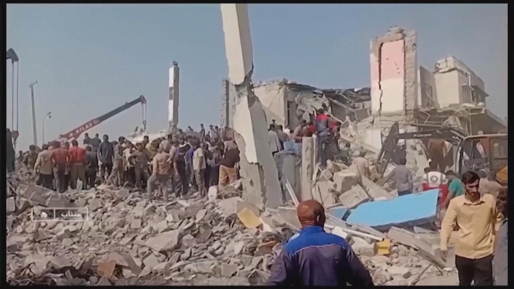 Mỹ - Israel không kích Iran: Trung Đông trước ngưỡng cửa leo thang mới - Ảnh 4.