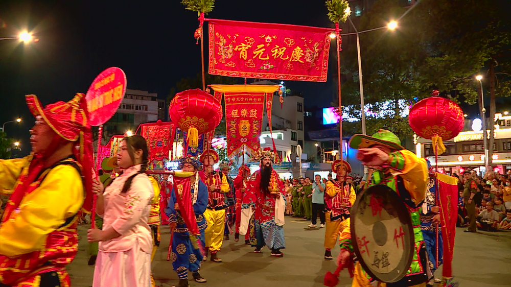 Đơn vị bầu cử số 6 tiếp xúc cử tri: Lắng nghe dân kể, gửi gắm niềm tin vào những đại biểu ưu tú - Ảnh 6.